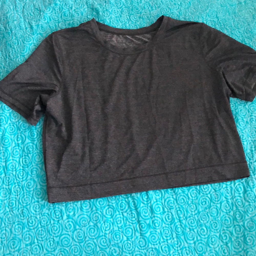 Lululemon Grey Crop Shirt